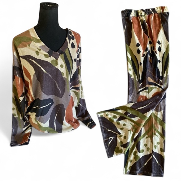 Floral Ashley Shimmering Safari Set Women’s Size XL NWT Long Sleeves Long Pants - Picture 1 of 16